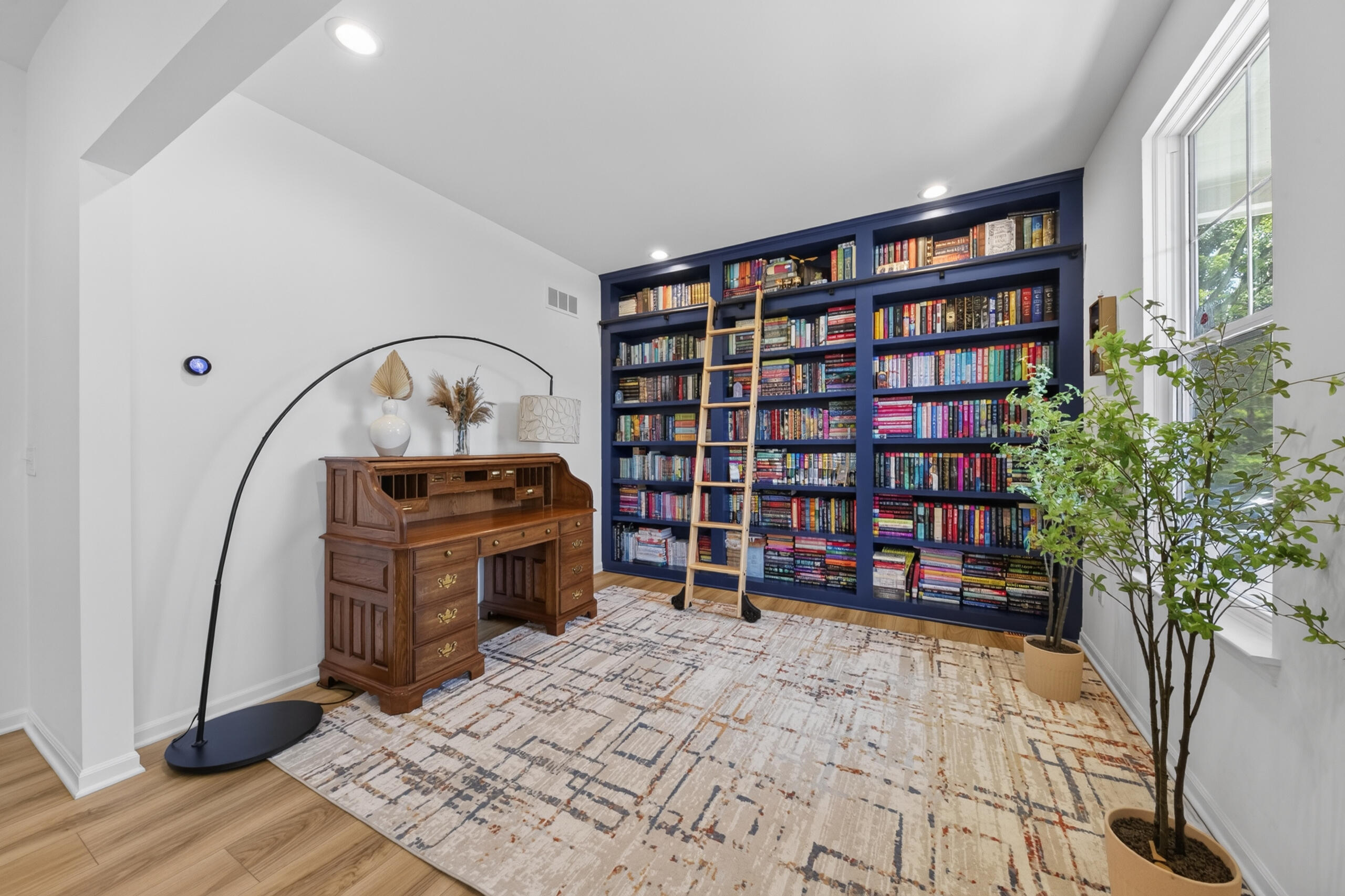 50388 Hedgewood Drive