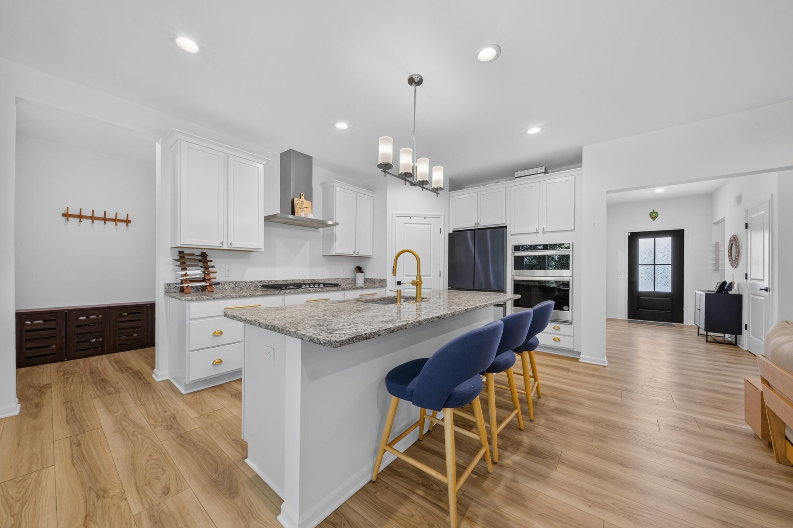 50388 Hedgewood Drive