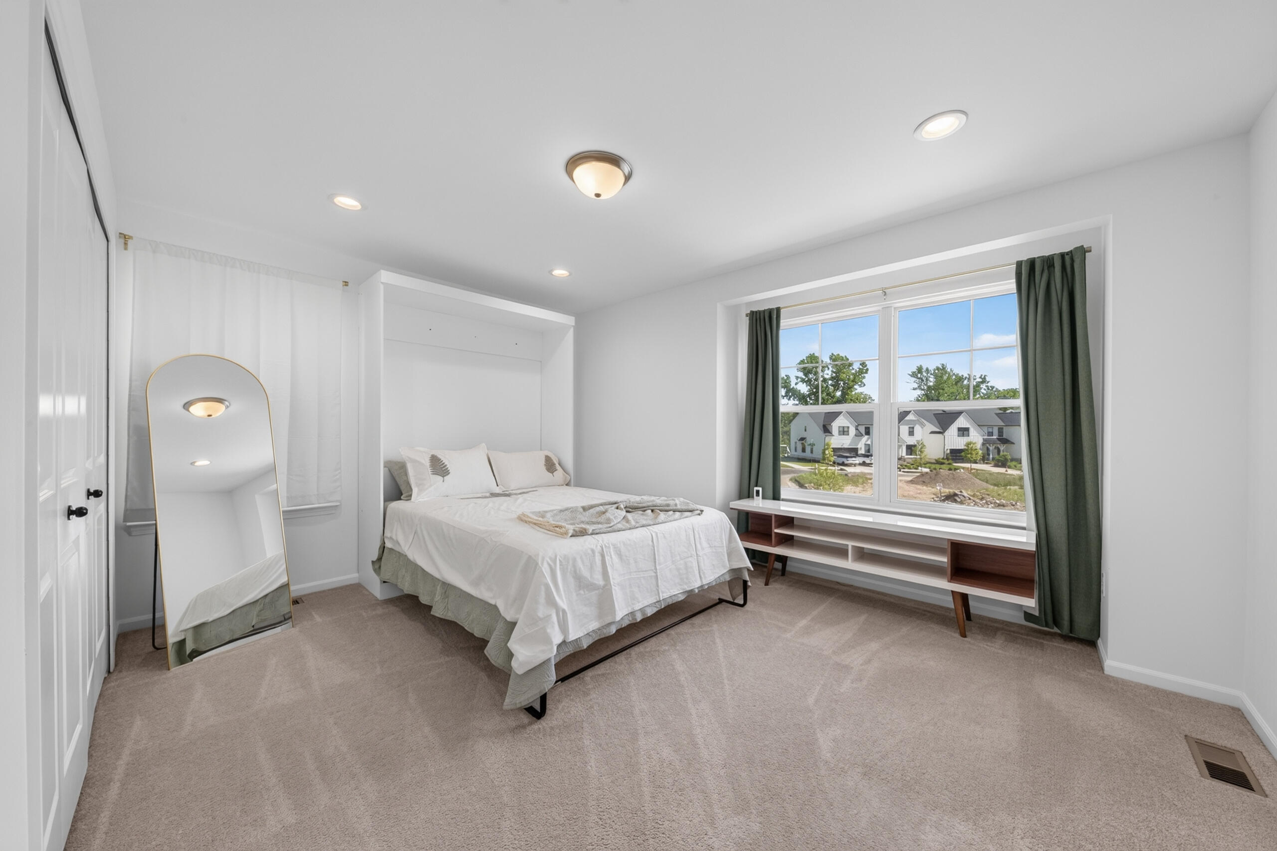 50388 Hedgewood Drive