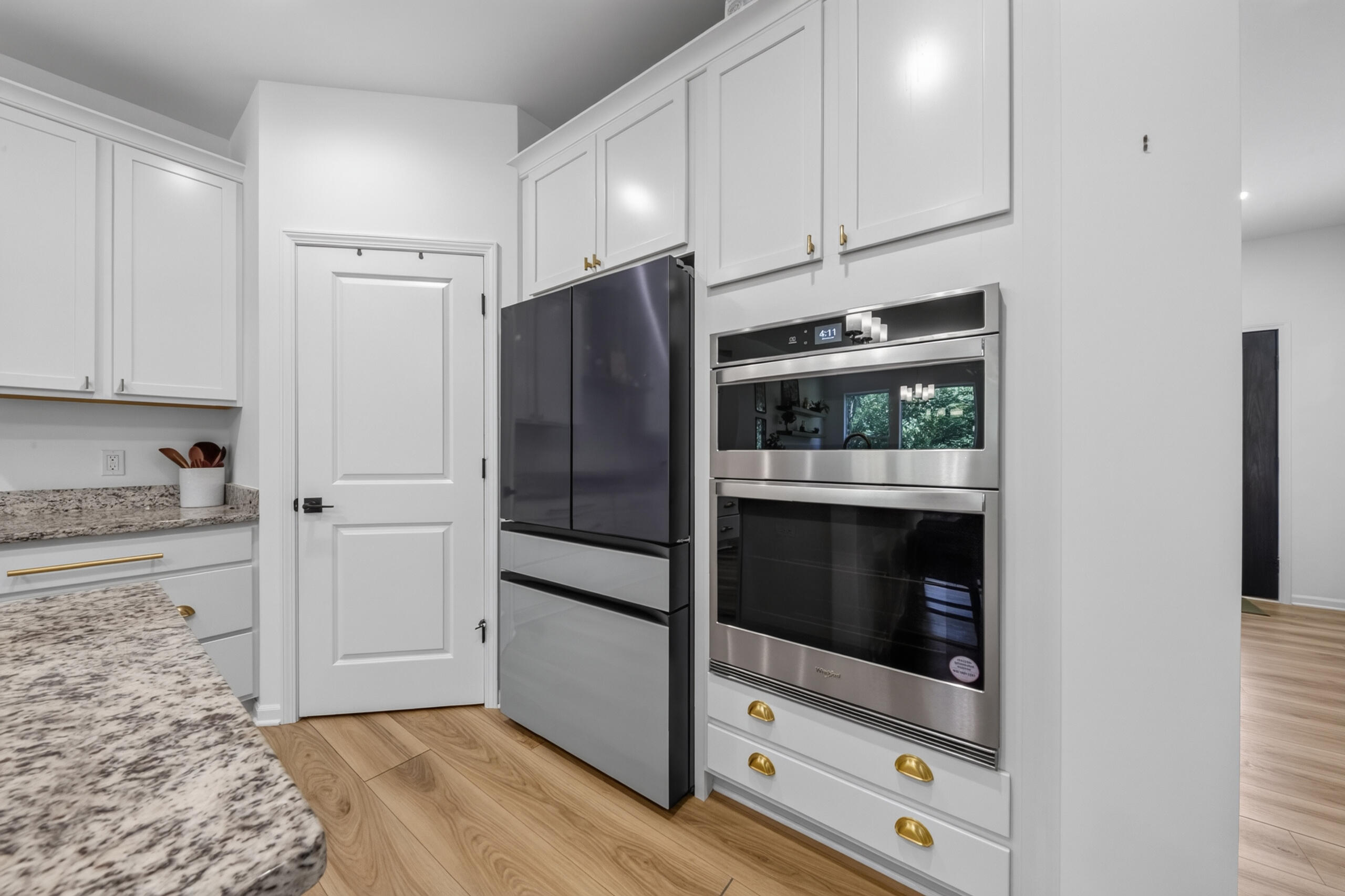 50388 Hedgewood Drive