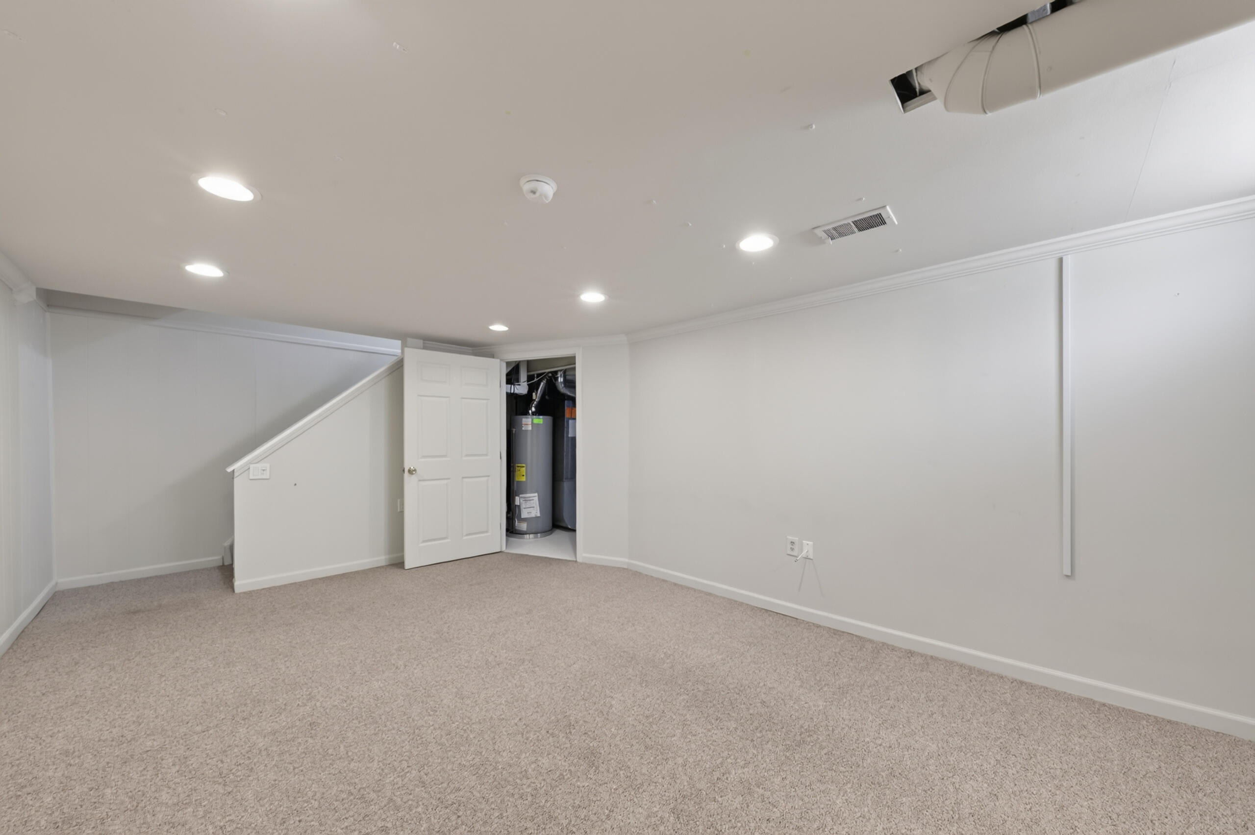 41222 Southwind Drive