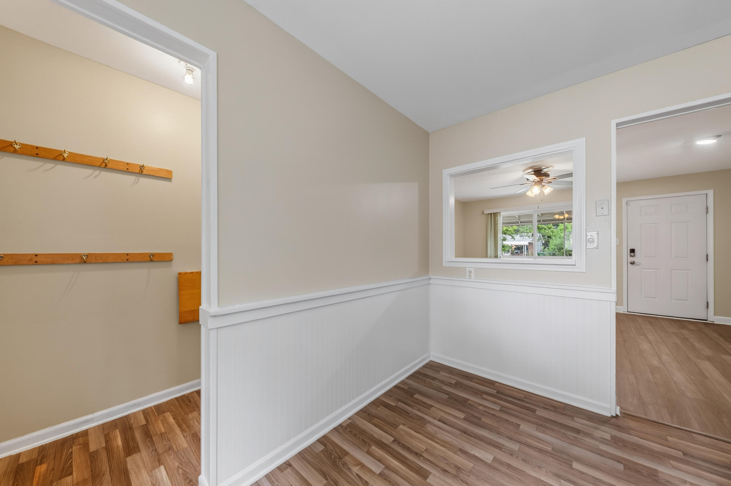 1260 Candlewood Lane