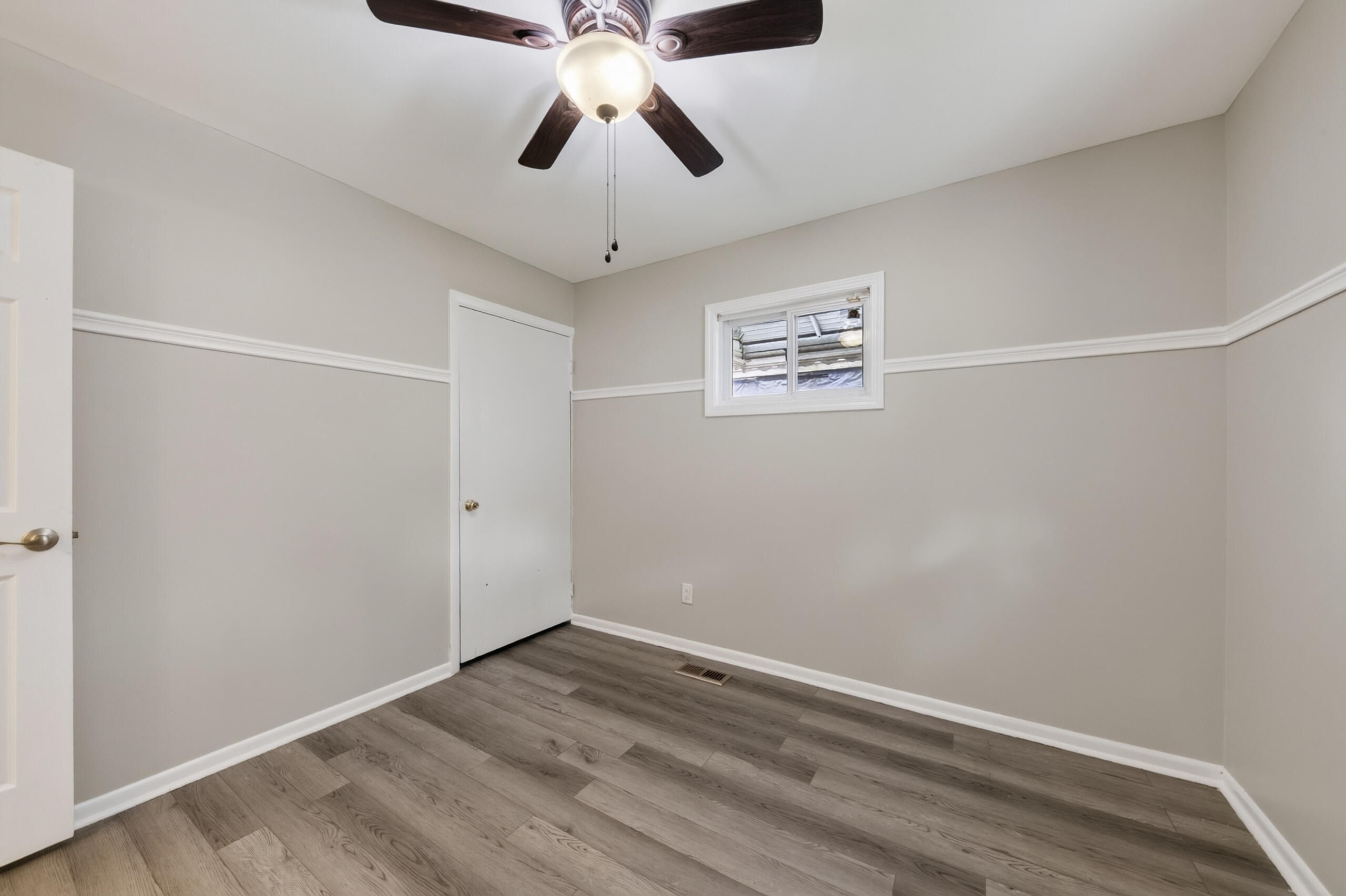 1260 Candlewood Lane