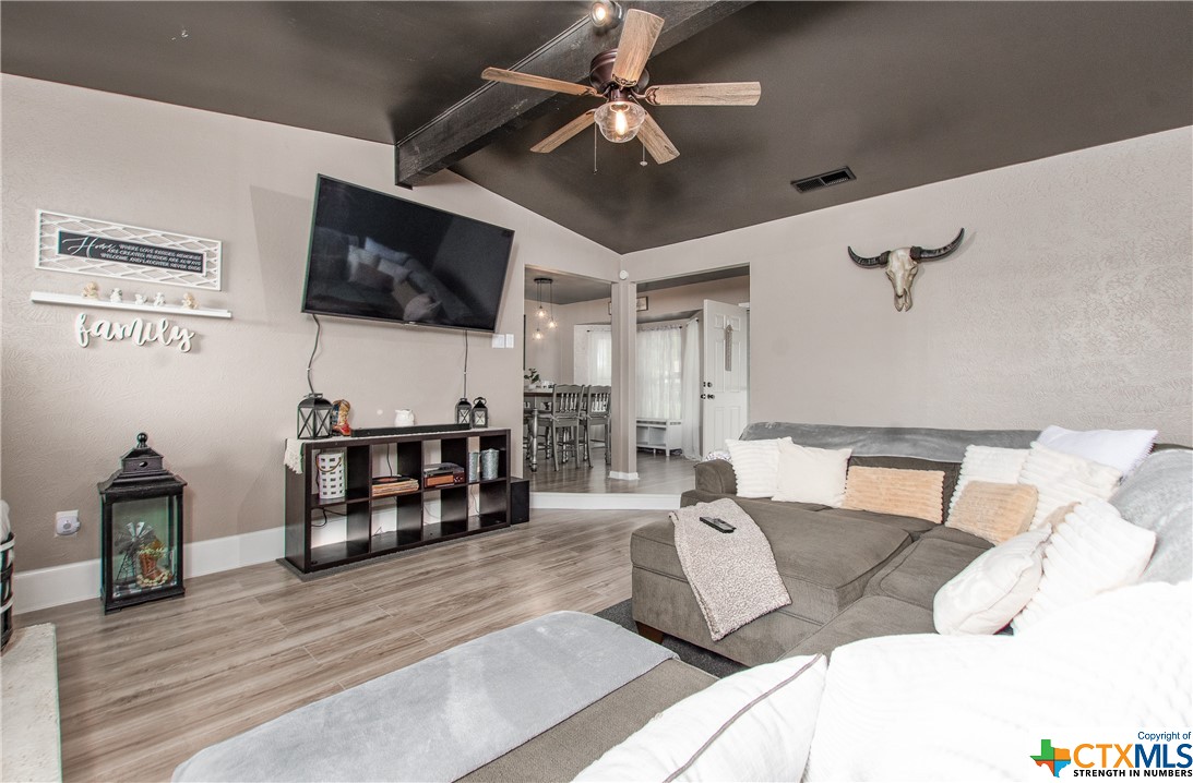 1612 Antelope Trail