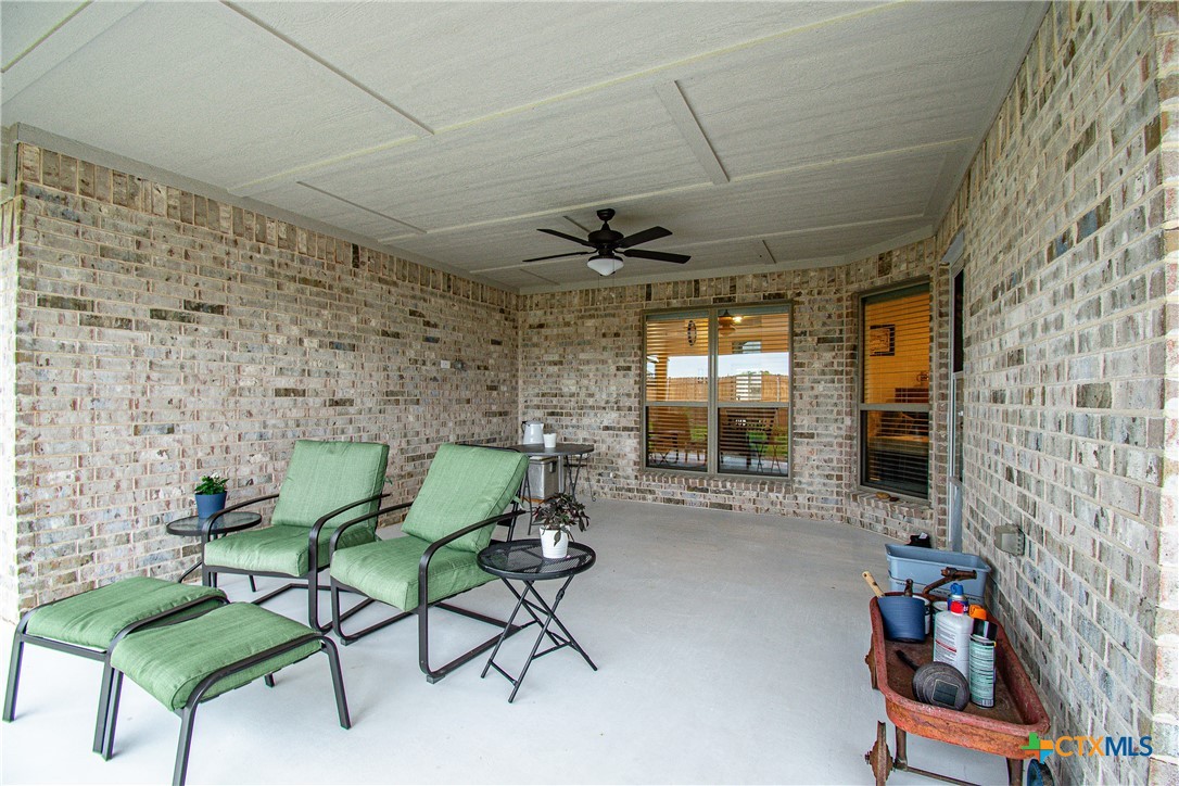 600 Willow Drive