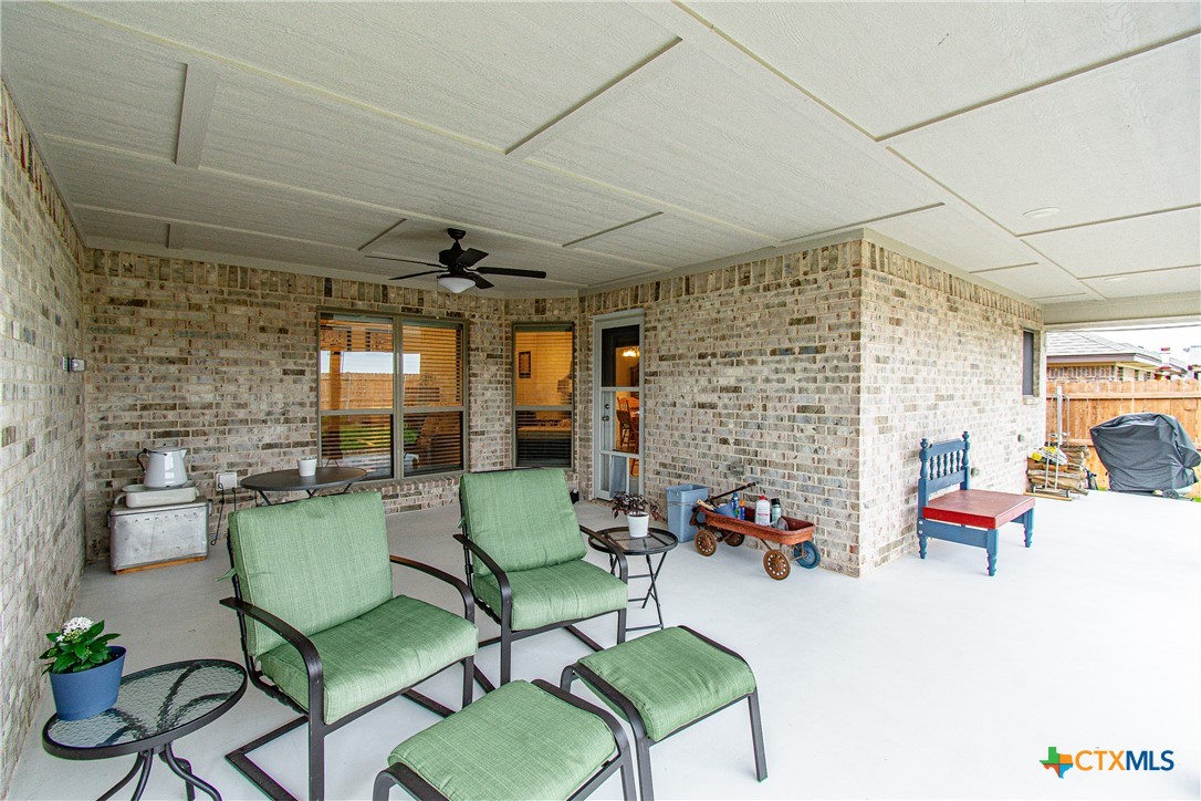 600 Willow Drive