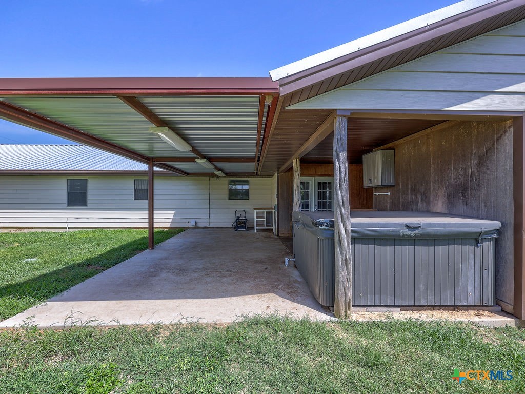 10202 Center Lake Road