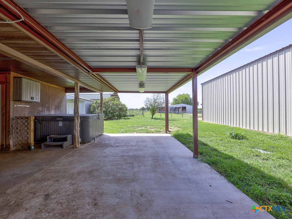10202 Center Lake Road