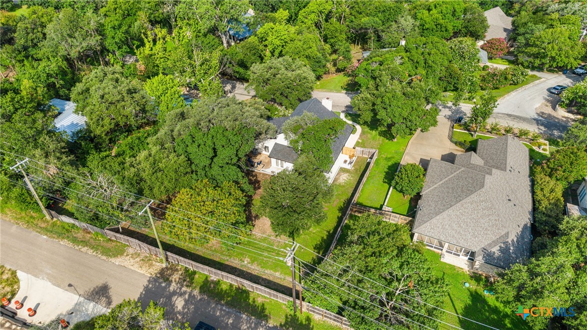 1213 Indian Trail