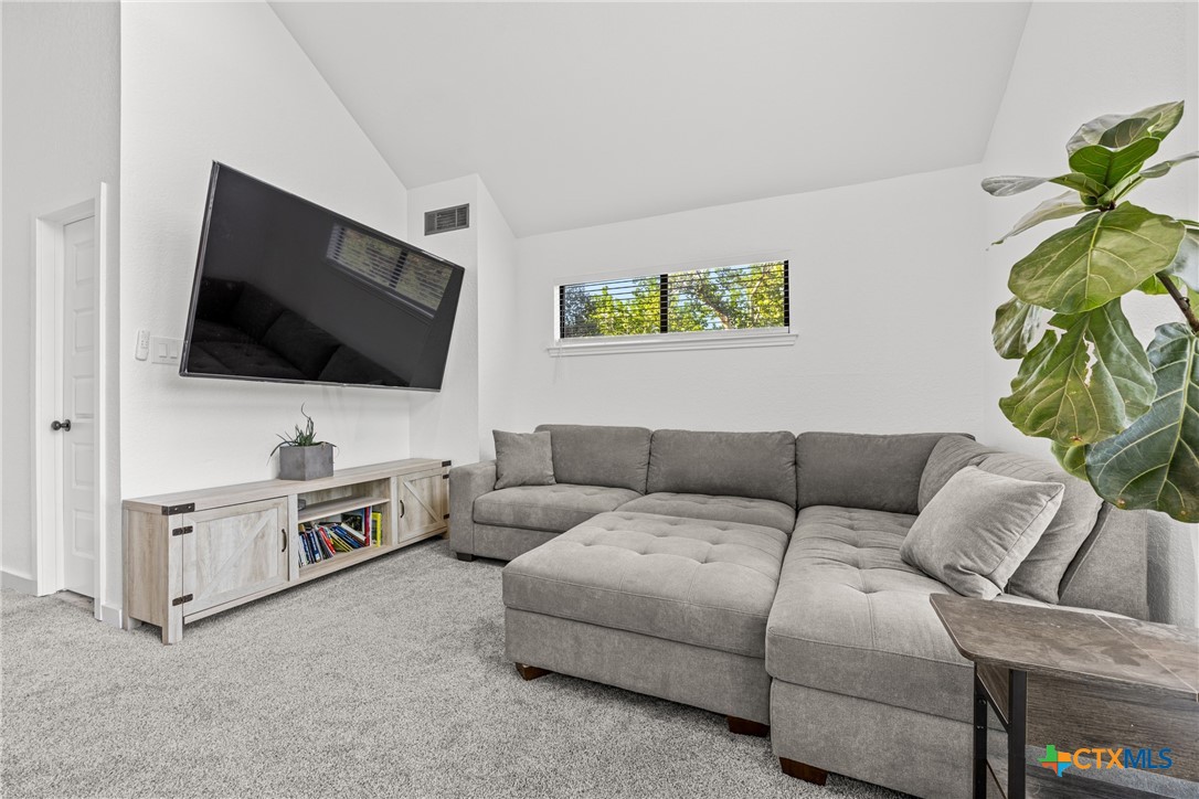 1213 Indian Trail