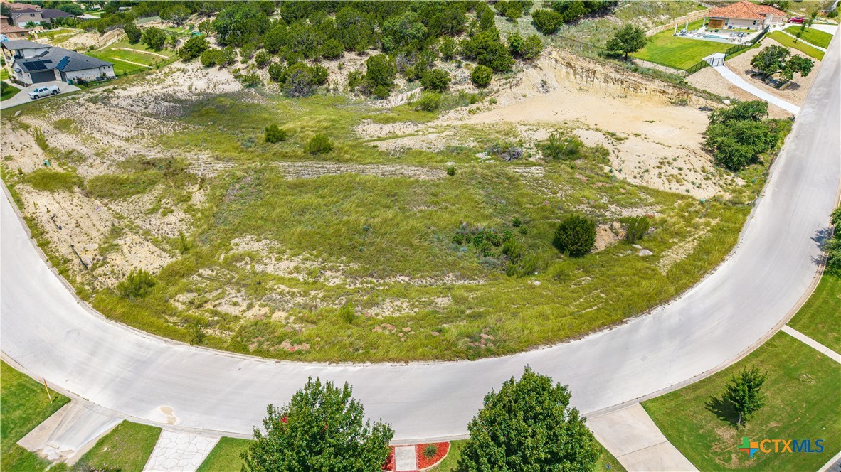 3423 Shoreline Drive