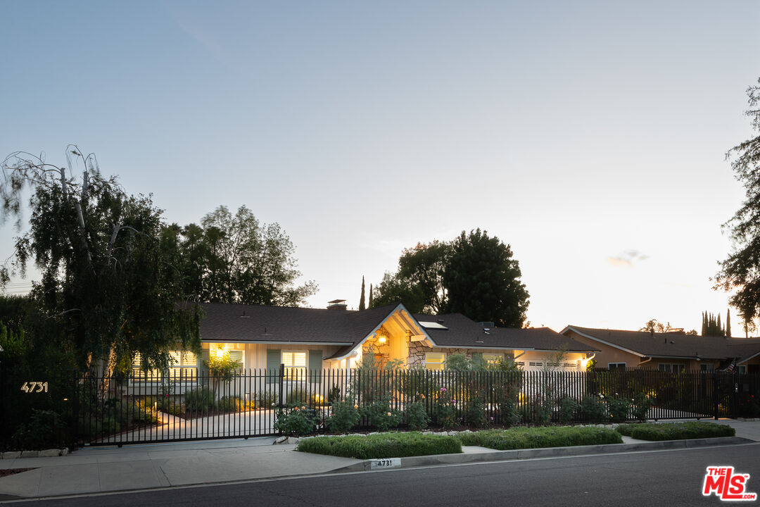 4731 Deseret Dr