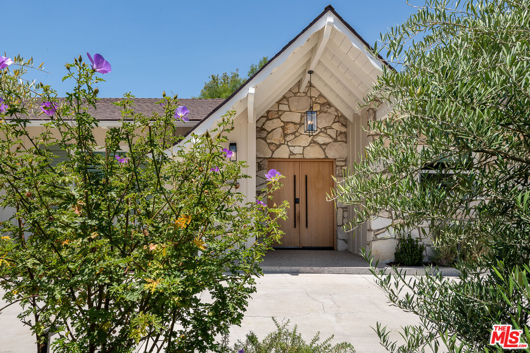 4731 Deseret Dr