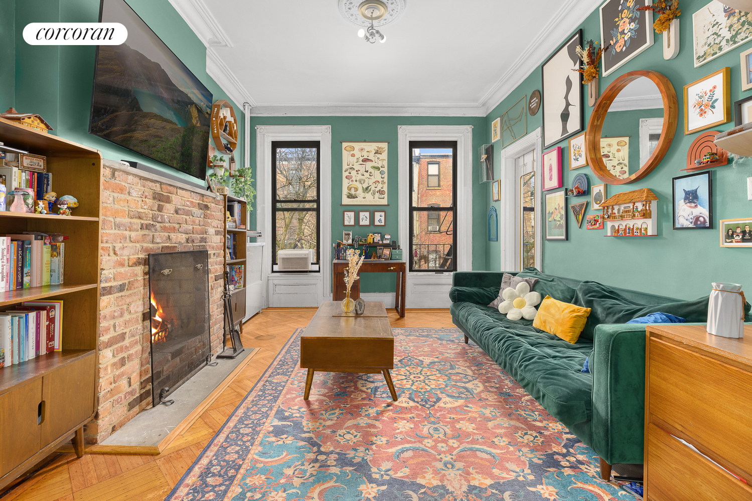 449 9TH Street 2R