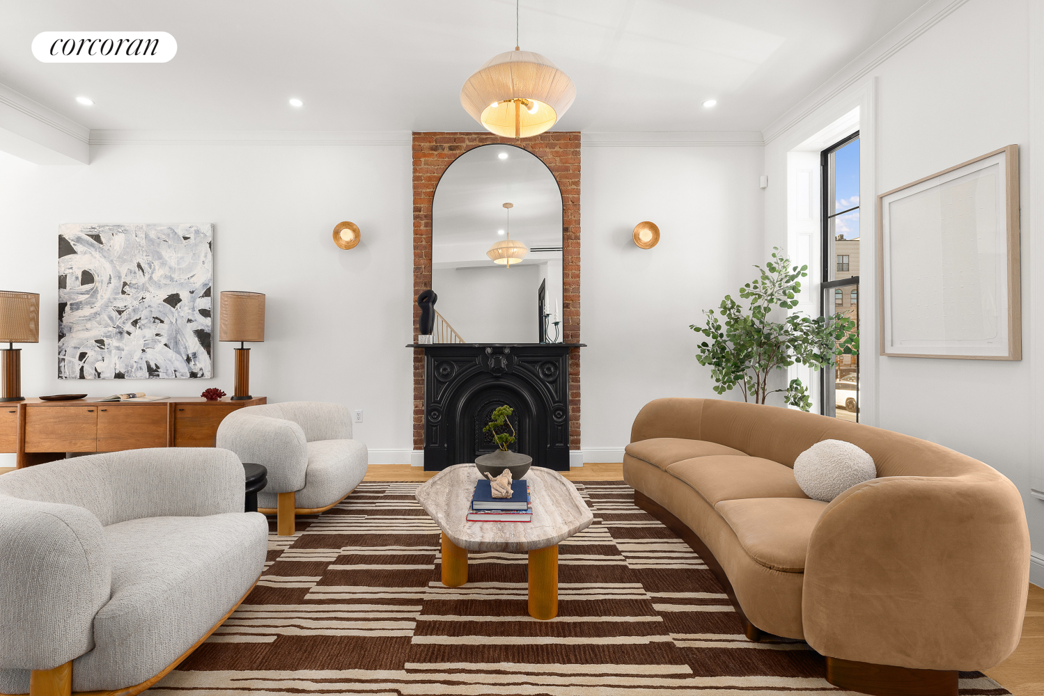 668 LEXINGTON Avenue