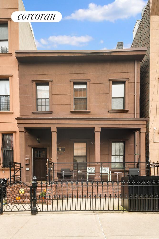 38 GROVE Street
