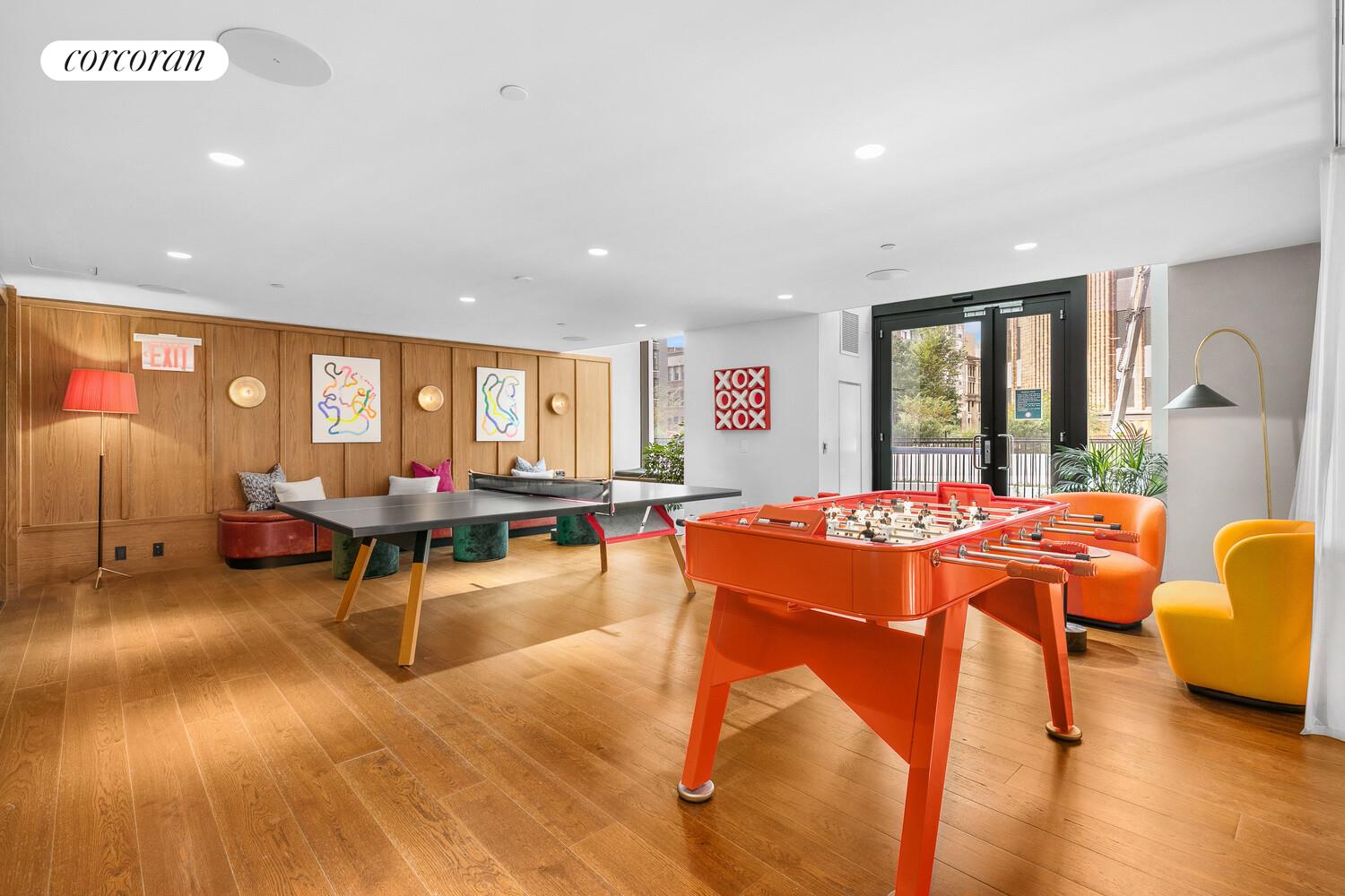 11 HOYT Street 27J