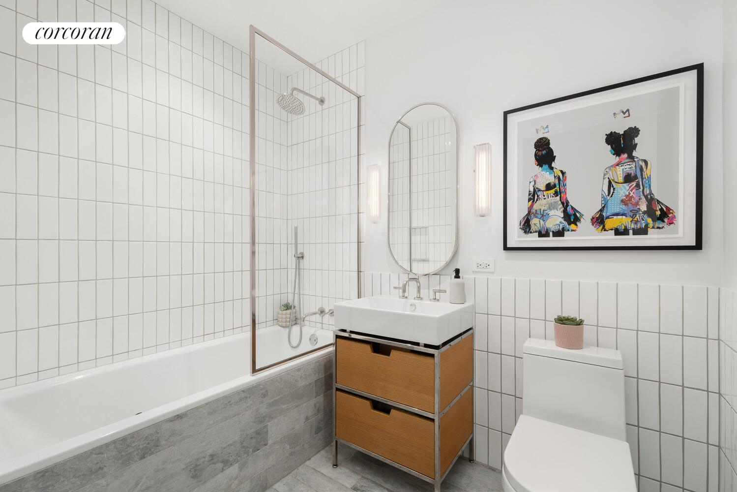 11 HOYT Street 18E