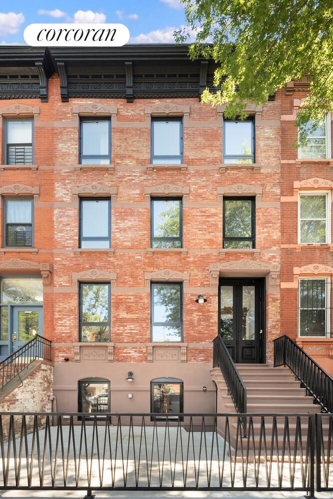 720A QUINCY Street