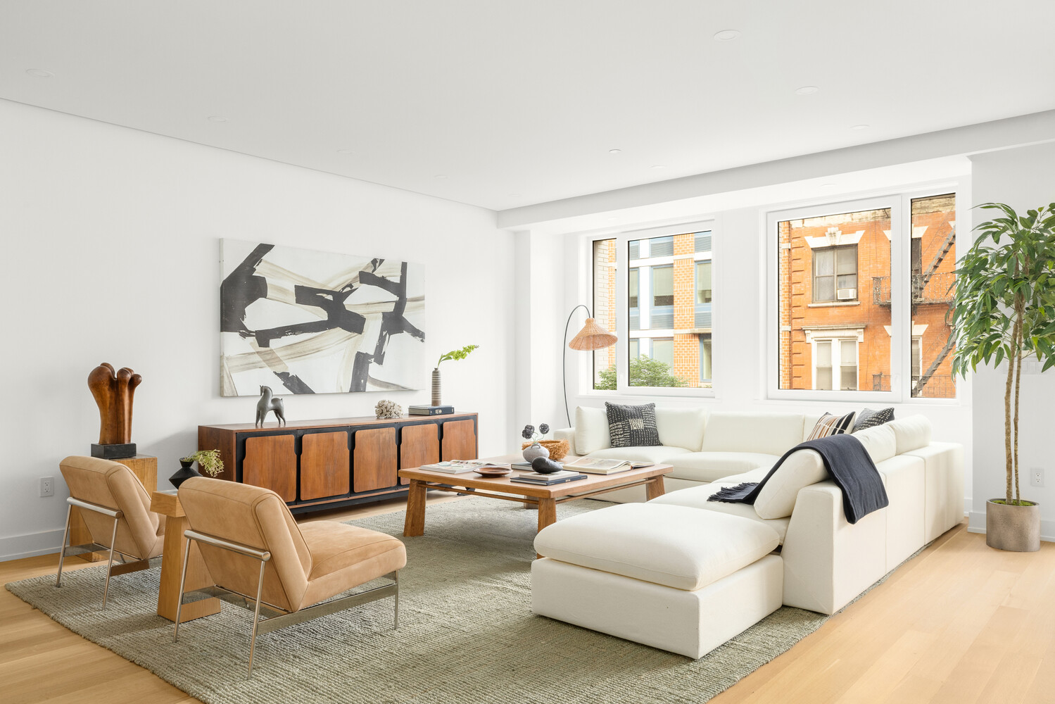420 E 75TH Street 4