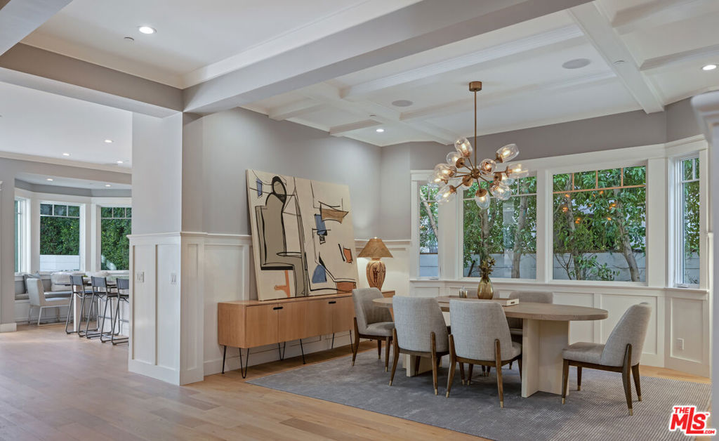 6336 Lindenhurst Avenue