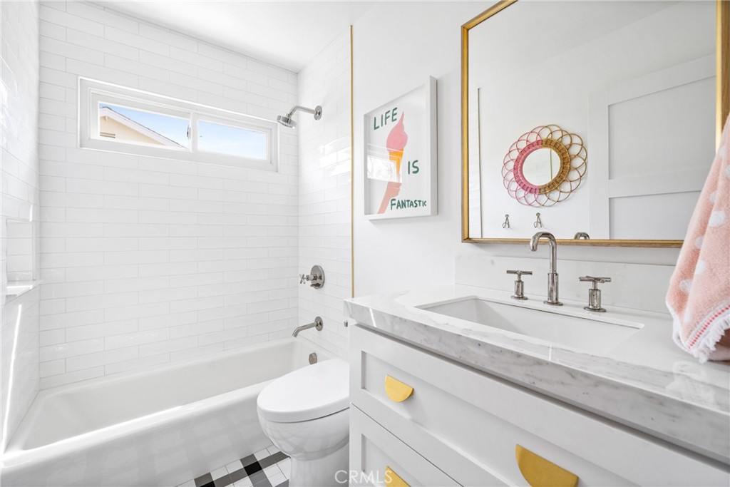 622 Saint James Road