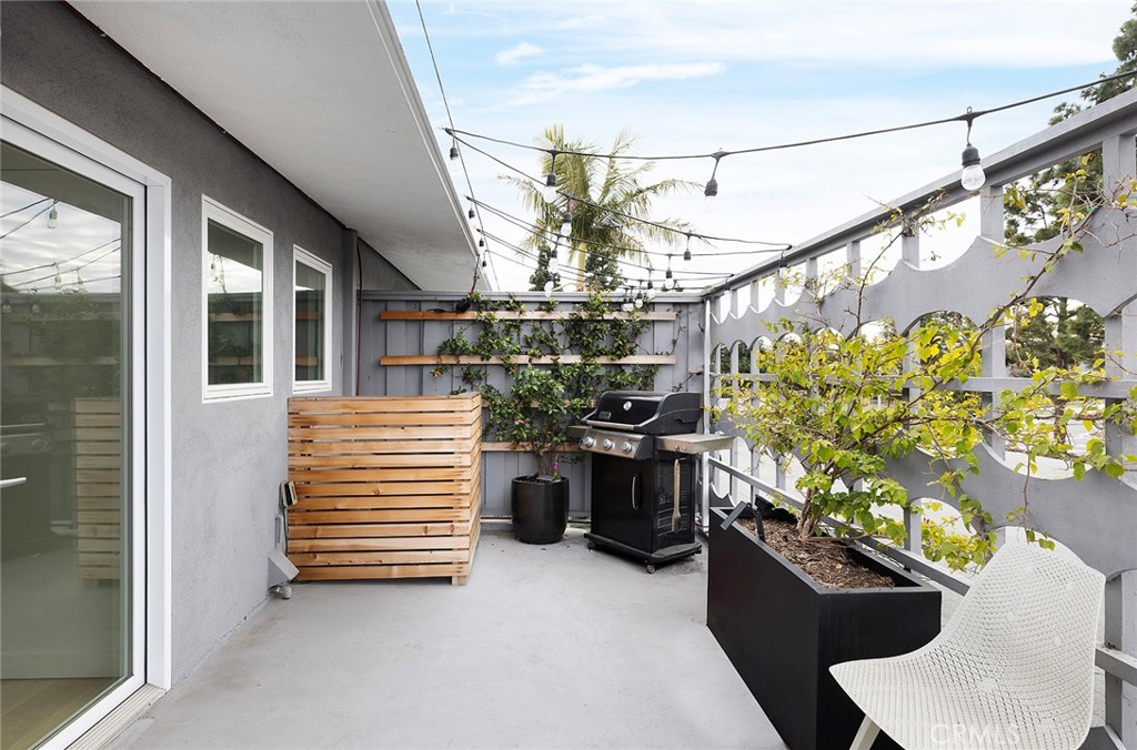 1504 Westcliff Drive 5