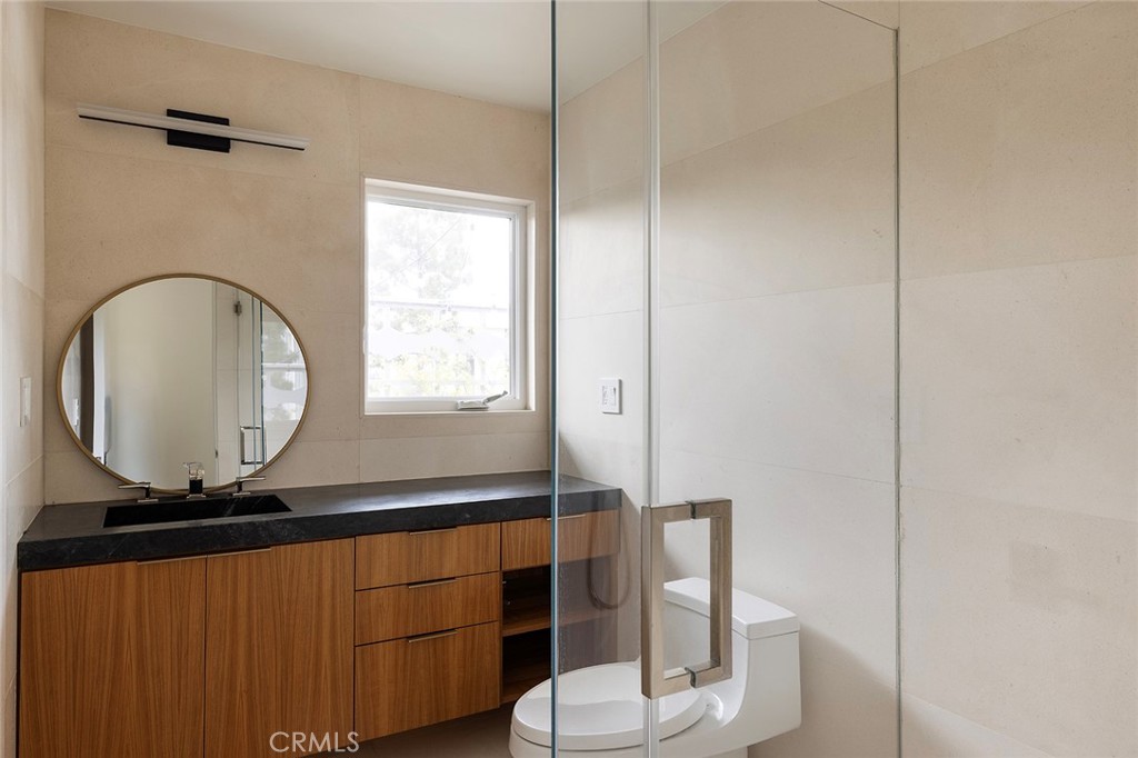 1504 Westcliff Drive 5