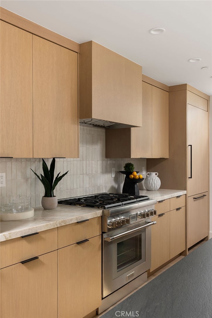 512 1/2 Marigold Avenue