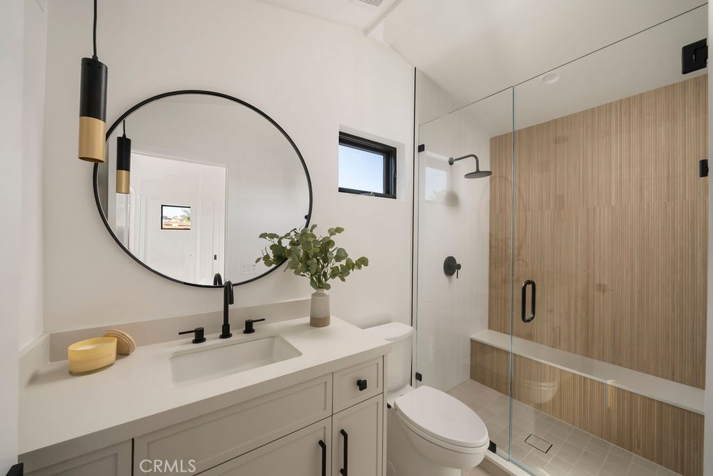 512 1/2 Marigold Avenue