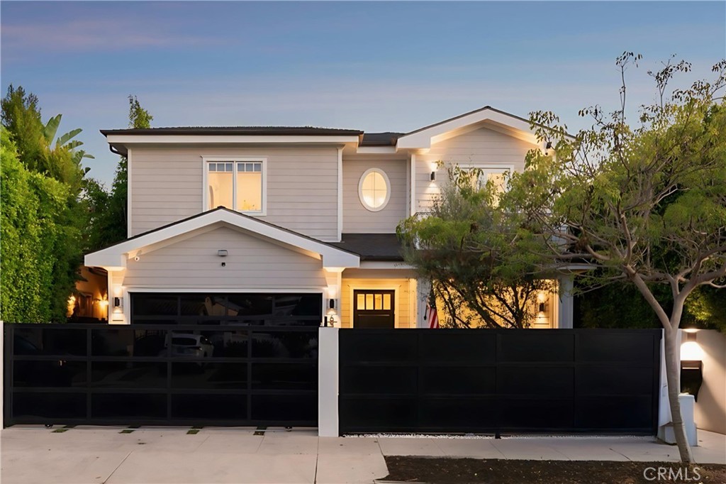 6336 Lindenhurst Avenue