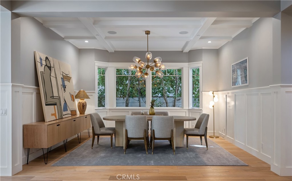 6336 Lindenhurst Avenue