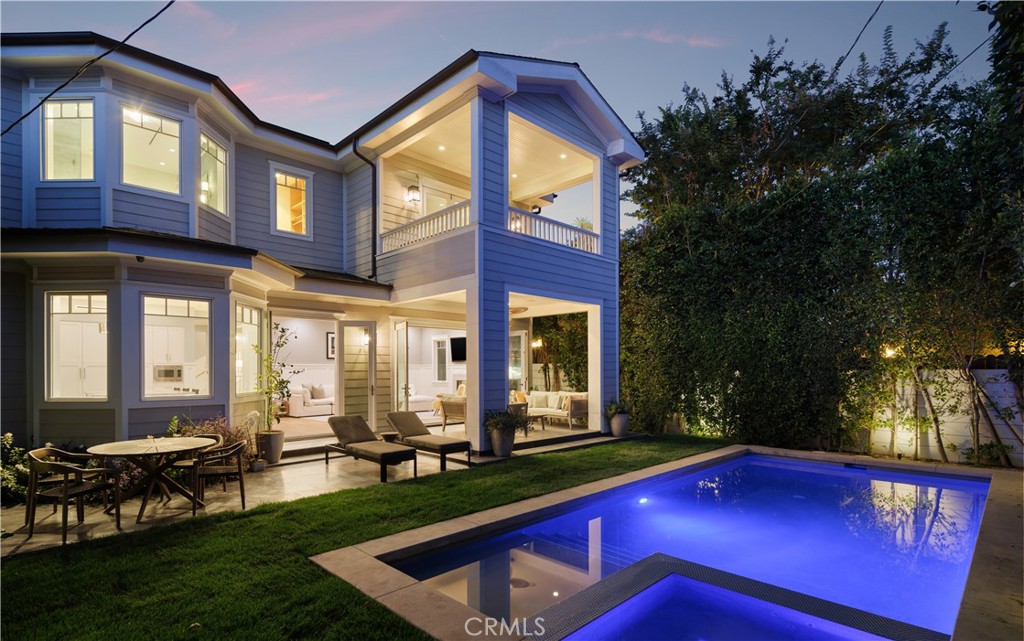 6336 Lindenhurst Avenue