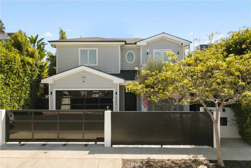 6336 Lindenhurst Avenue