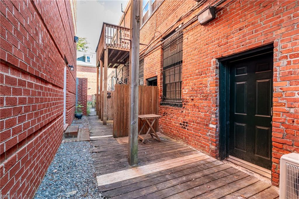 632 Raleigh AVE 1