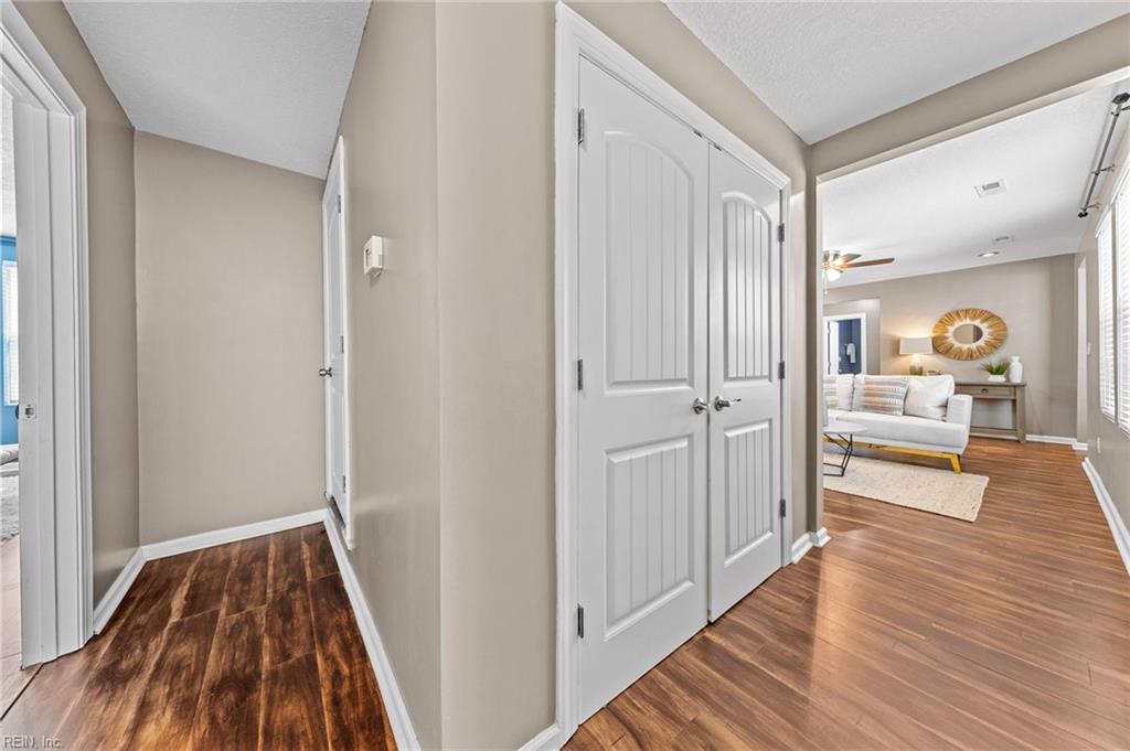 121 E Severn RD