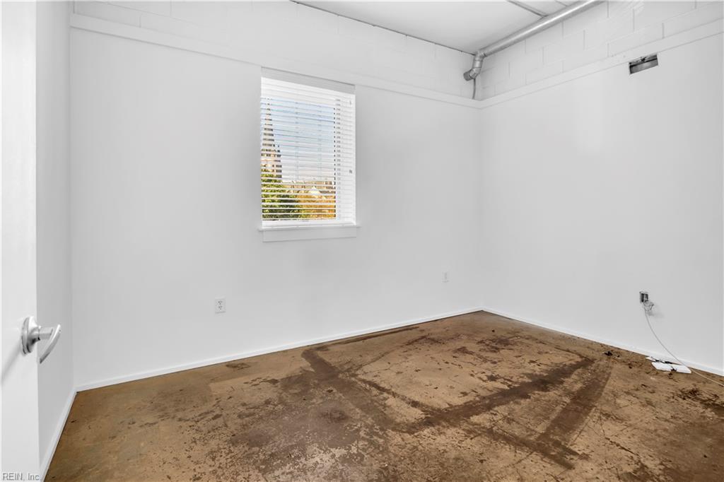 433 Saint Paul's BLVD 2D