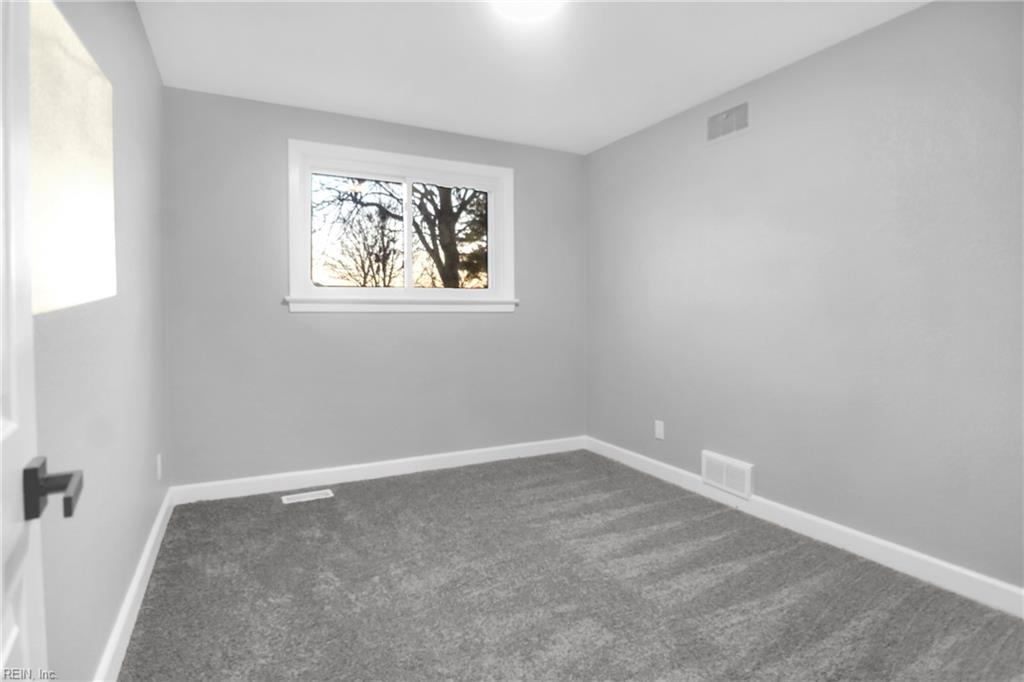 5565 Bennetts Pasture RD