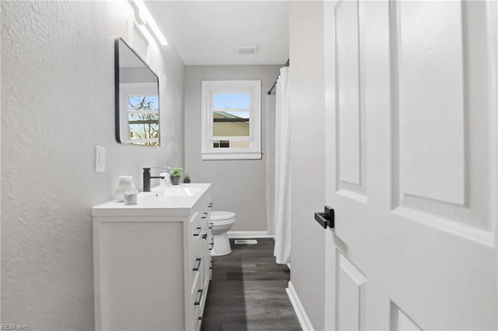 5565 Bennetts Pasture RD