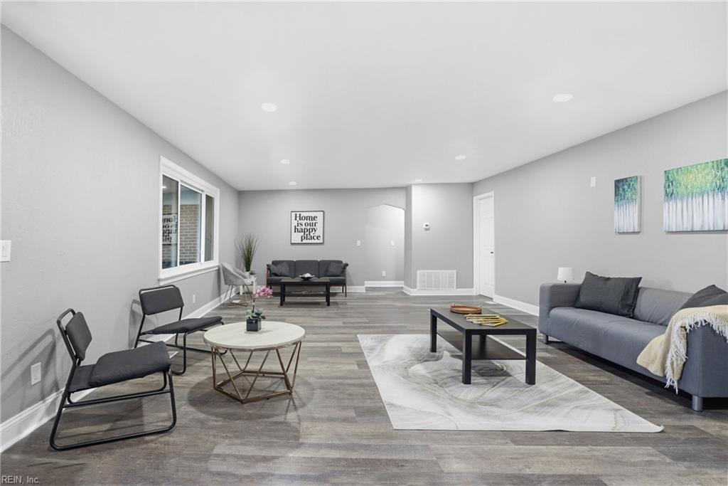 5565 Bennetts Pasture RD