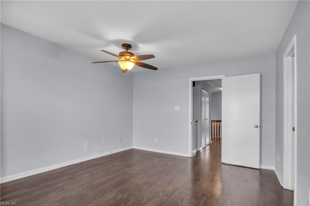 71 Waters Edge CIR