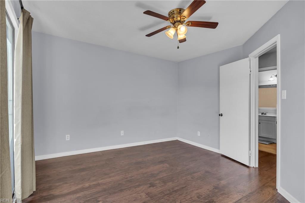 71 Waters Edge CIR