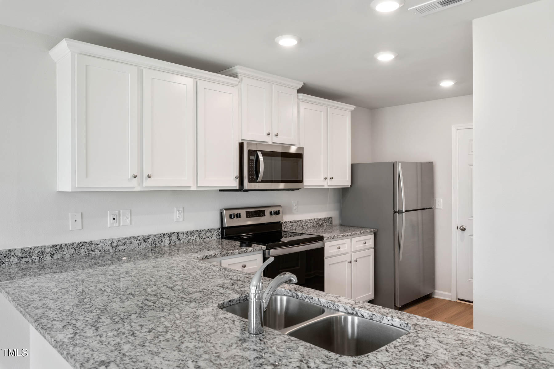 325 Crooked Row Lane