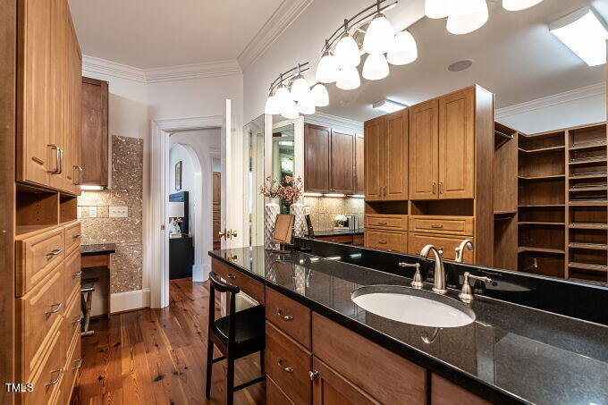 114 Lochinvar Court