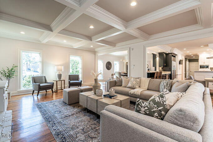 114 Lochinvar Court