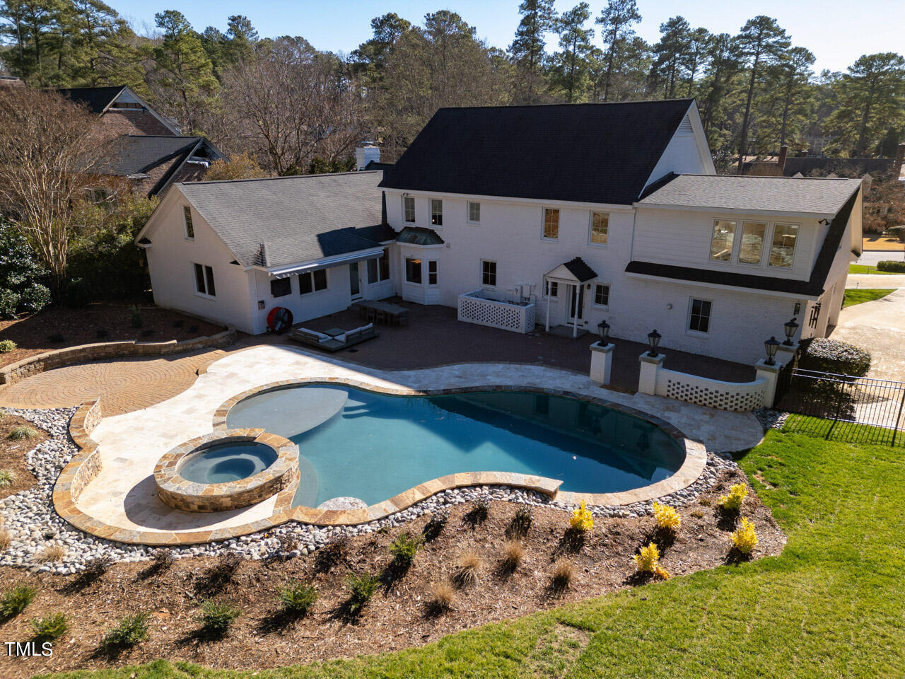 114 Lochinvar Court