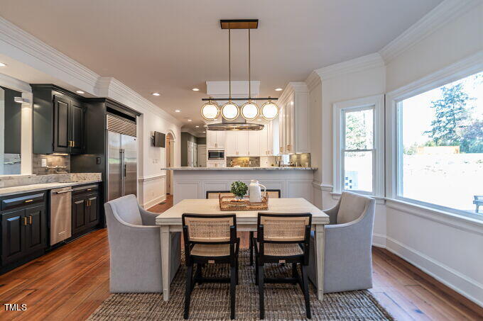 114 Lochinvar Court