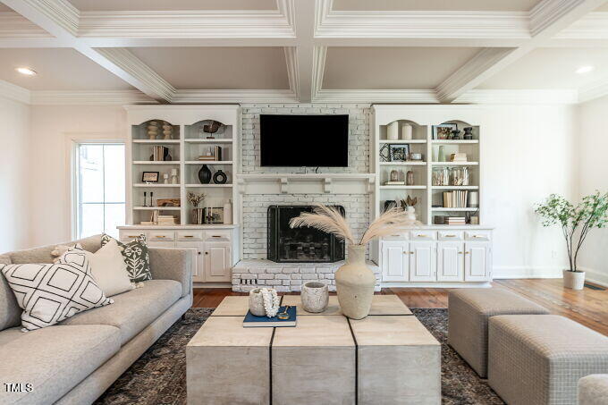 114 Lochinvar Court
