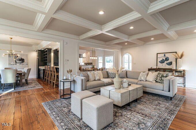 114 Lochinvar Court