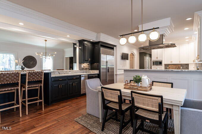 114 Lochinvar Court